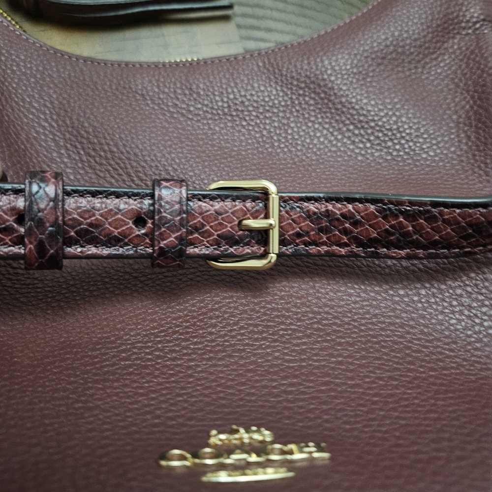 Coach Jules Hobo Burgundy Leather Shoulder Bag - Picture 4 of 9